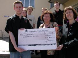 Spende für Tsunami-Opfer 5/05